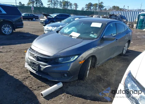 2019 Honda Civic Sport z USA, uszkodzony, nr VIN 2HGFC2F81KH530147